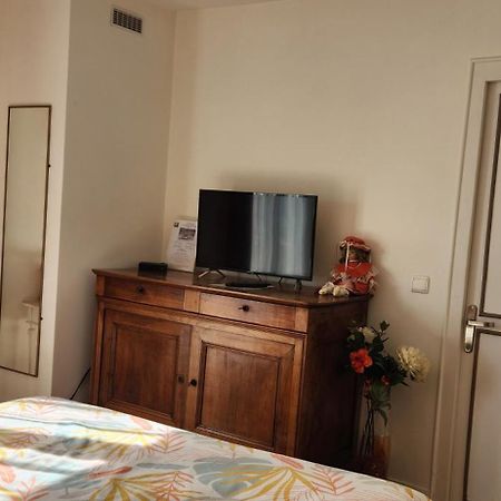 Les Pingouins De La Marne Bed & Breakfast Le Perreux-Sur-Marne Eksteriør bilde
