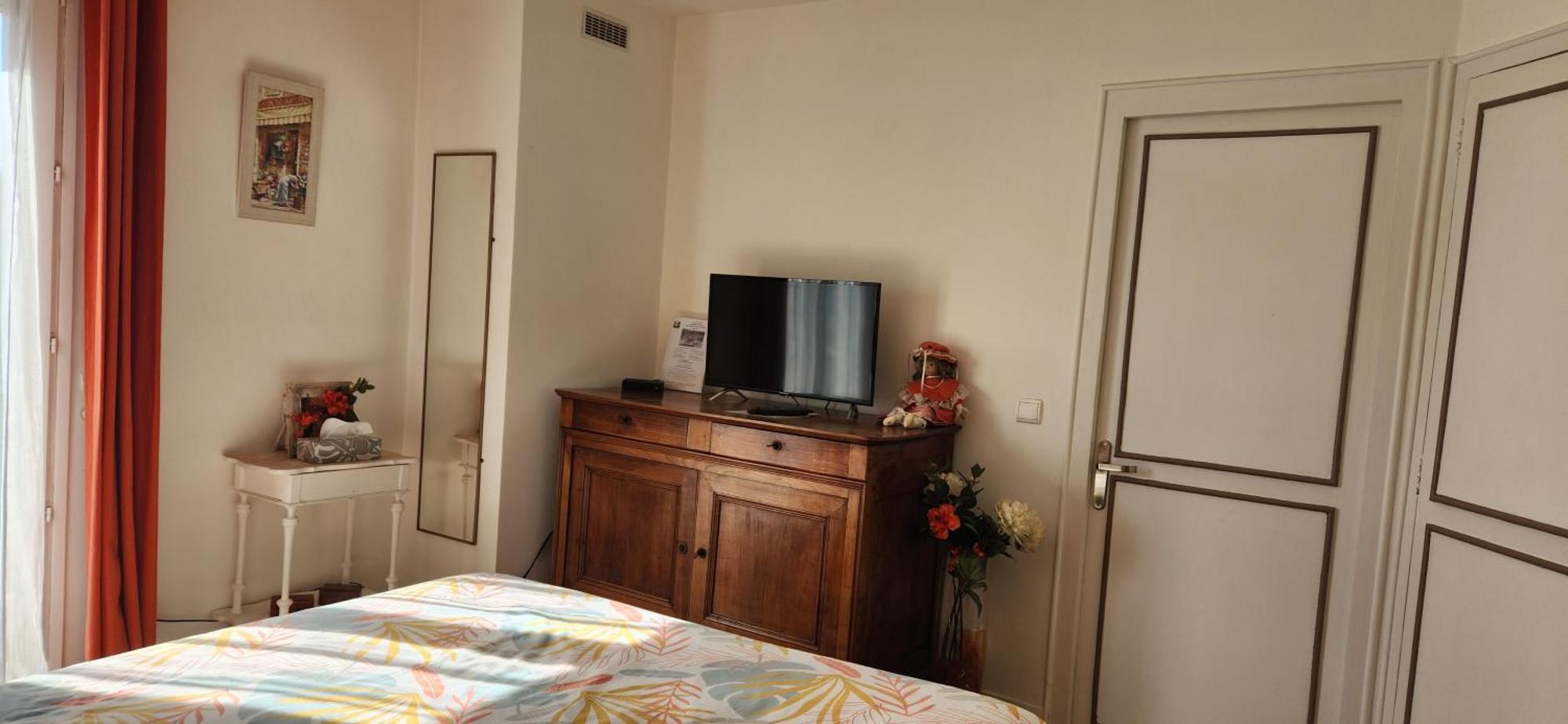 Les Pingouins De La Marne Bed & Breakfast Le Perreux-Sur-Marne Eksteriør bilde